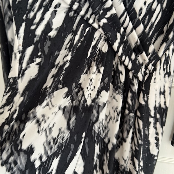 Business Tahari dress faux wrap - Picture 3 of 5